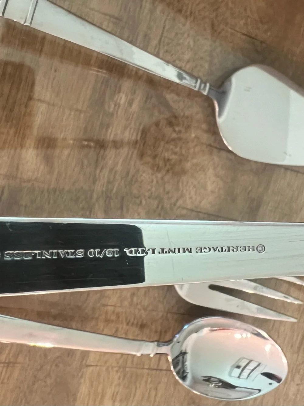 HERITAGE MINT LTD BENTLEY 5 PIECE COMPLETER SET 18/10 STAINLESS SERVING FLATWARE